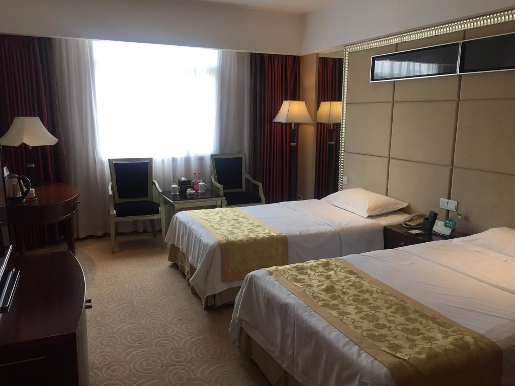 Neijiang Yunheng Hotel מראה חיצוני תמונה