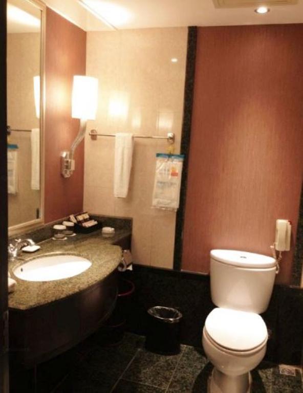 Neijiang Yunheng Hotel מראה חיצוני תמונה